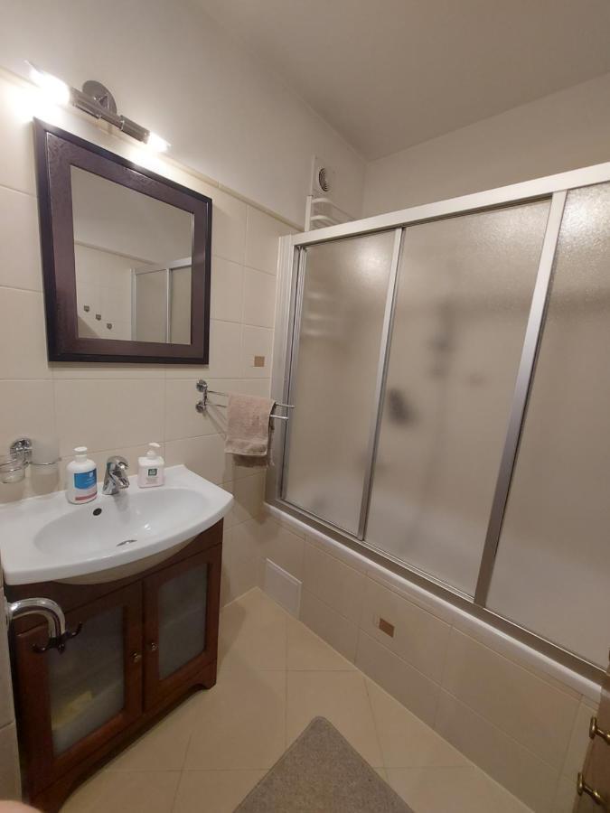 Wygodny Przestronny Apartament Janowskie Blonia Rumia Dış mekan fotoğraf
