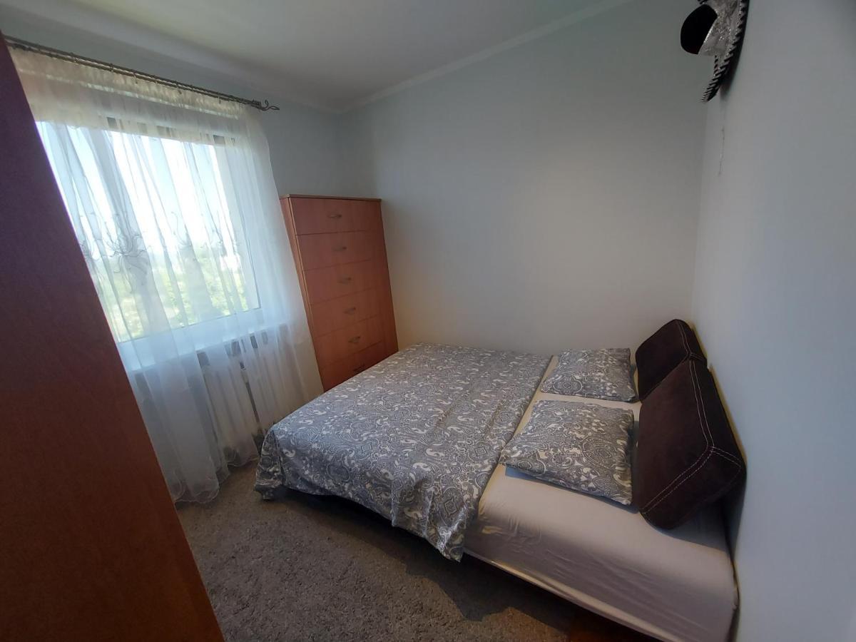Wygodny Przestronny Apartament Janowskie Blonia Rumia Dış mekan fotoğraf