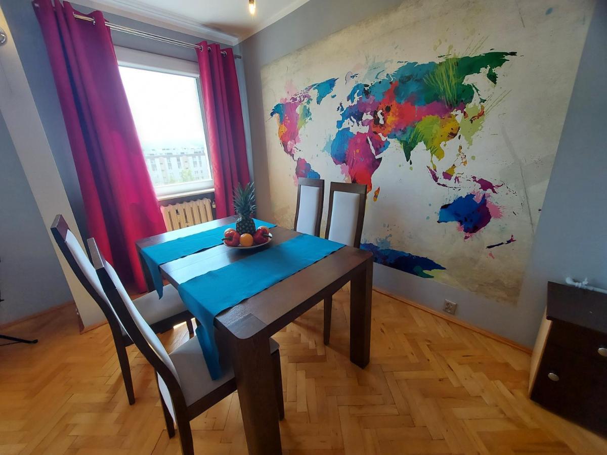 Wygodny Przestronny Apartament Janowskie Blonia Rumia Dış mekan fotoğraf